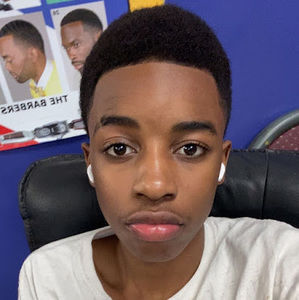 Meet your Posher, Omar